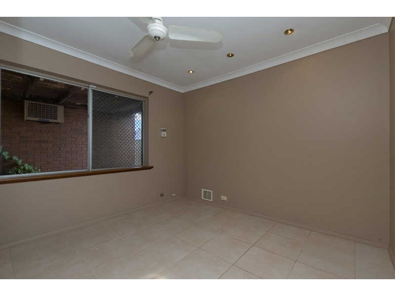 85 Arlunya Avenue, Cloverdale WA 6105