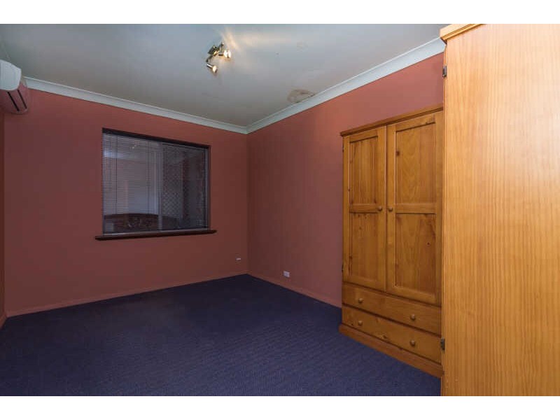 85 Arlunya Avenue, Cloverdale WA 6105