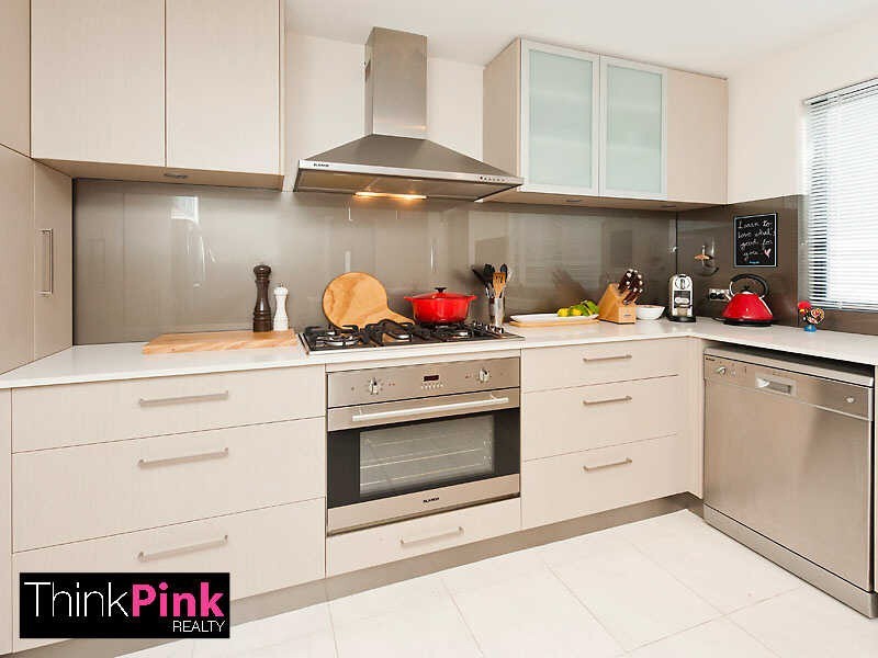 1/98 Surrey Road, Rivervale WA 6103