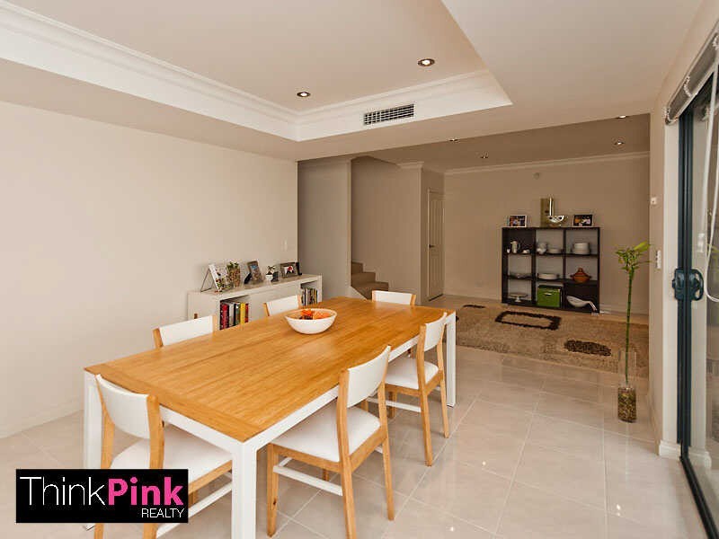 1/98 Surrey Road, Rivervale WA 6103