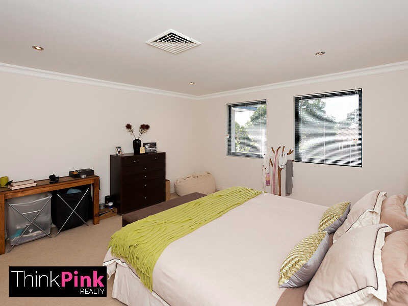 1/98 Surrey Road, Rivervale WA 6103