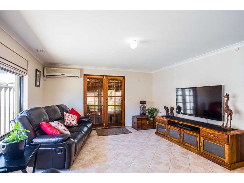 156 Oats Street, Carlisle WA 6101