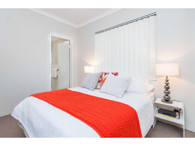 1, 203 Belmont Avenue, Cloverdale WA 6105