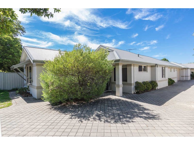 16A Weston Street, Carlisle WA 6101