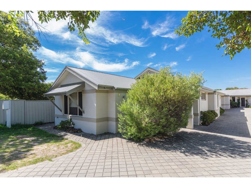 16A Weston Street, Carlisle WA 6101