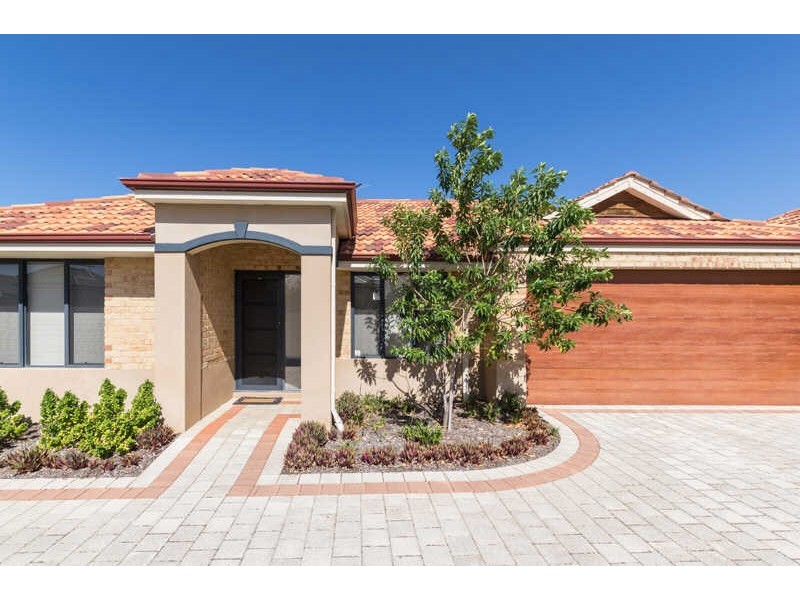 38B Raleigh Street, Carlisle WA 6101