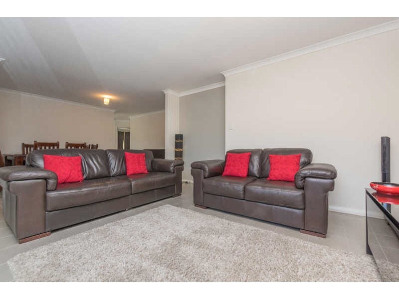 38B Raleigh Street, Carlisle WA 6101