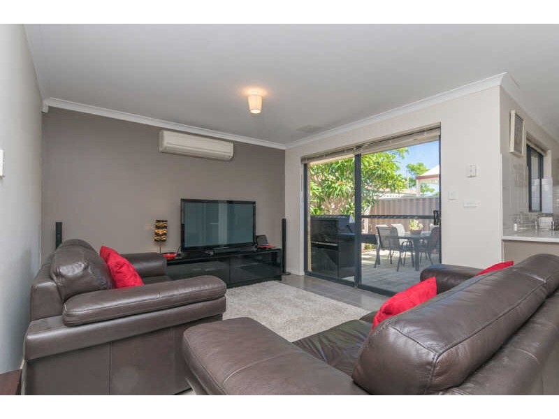 38B Raleigh Street, Carlisle WA 6101