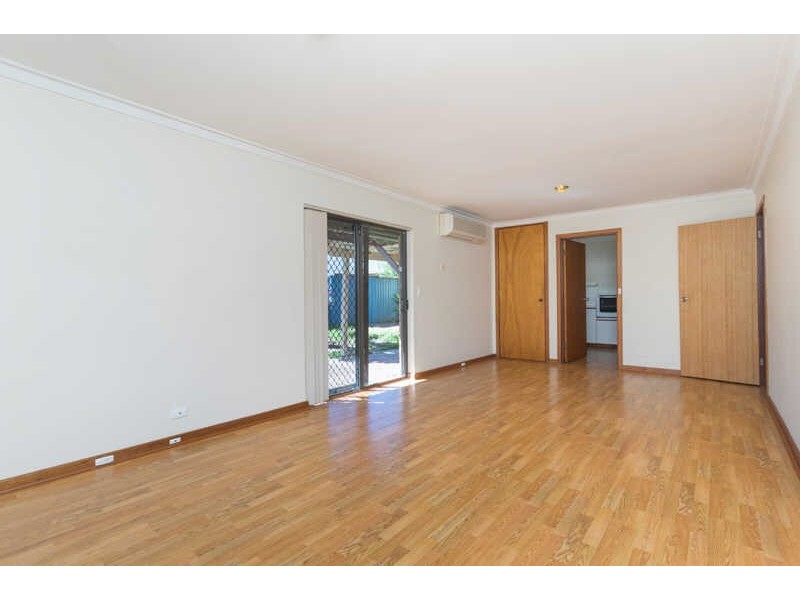 1, 3 Woodrow Place, Dianella WA 6059