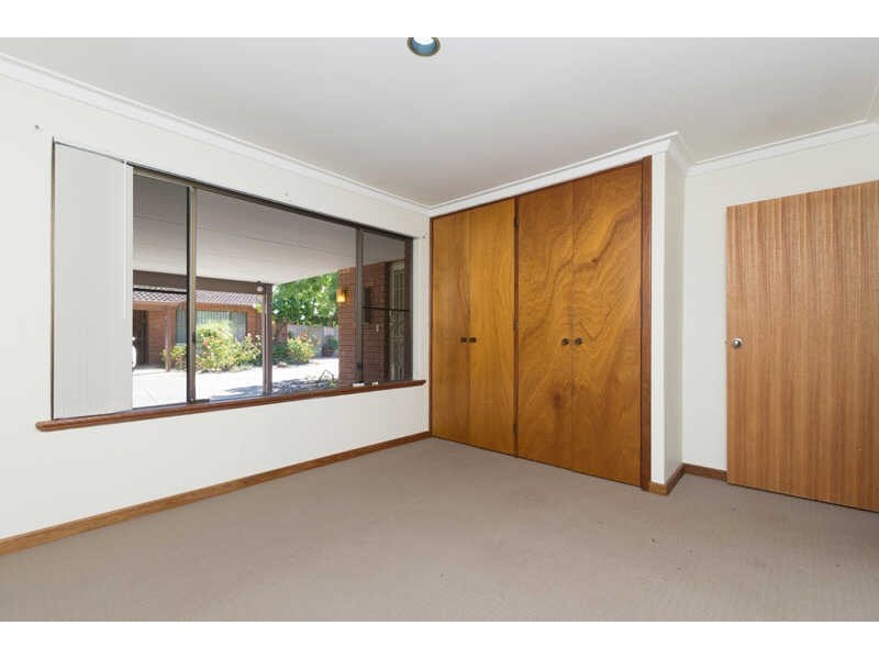 1, 3 Woodrow Place, Dianella WA 6059