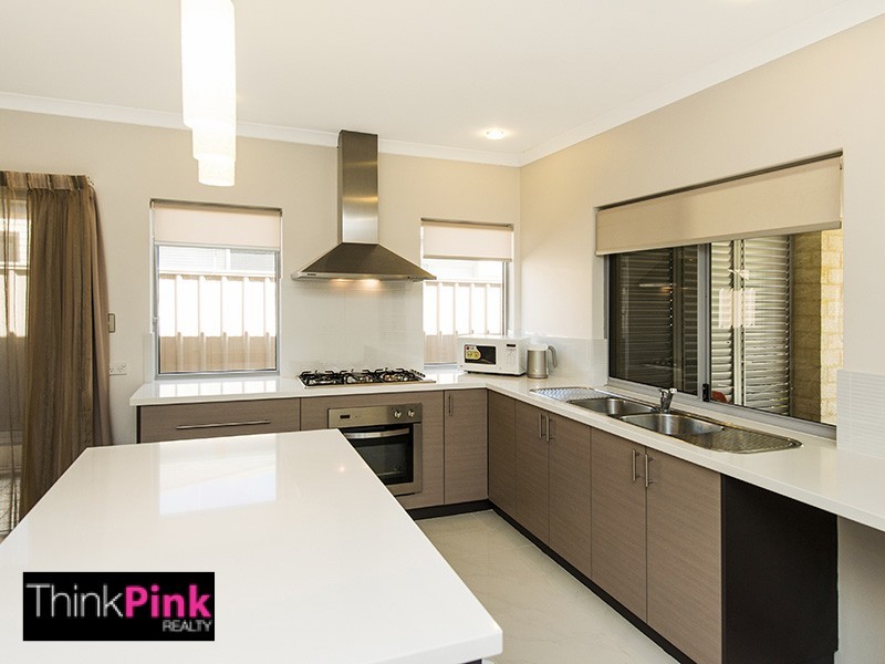 11 Peace Loop, Kewdale WA 6105