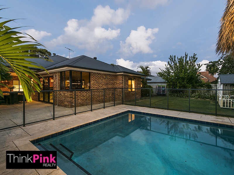 4 Martin Avenue, Rivervale WA 6103