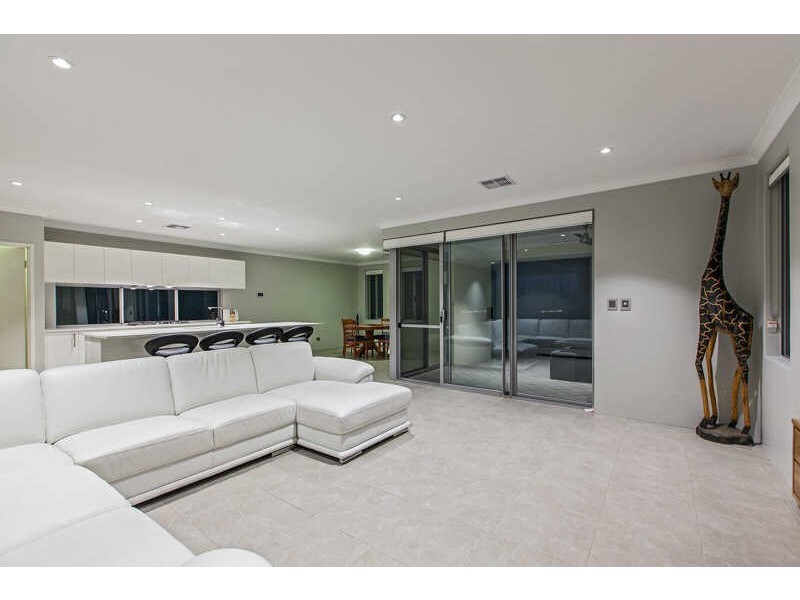 10A Weston Street, Carlisle WA 6101