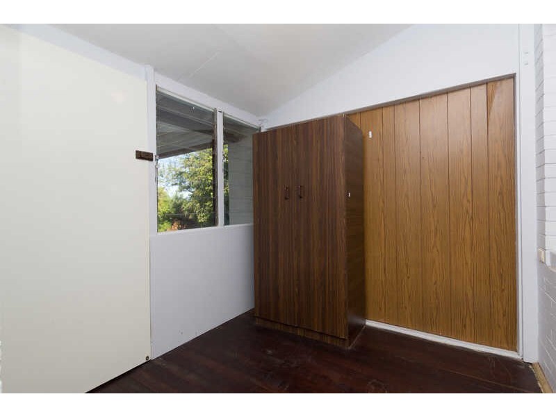 6 Apara Way, Nollamara WA 6061