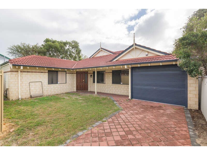 132B Raleigh Street, Carlisle WA 6101