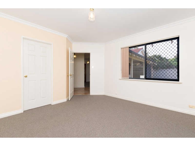 132B Raleigh Street, Carlisle WA 6101