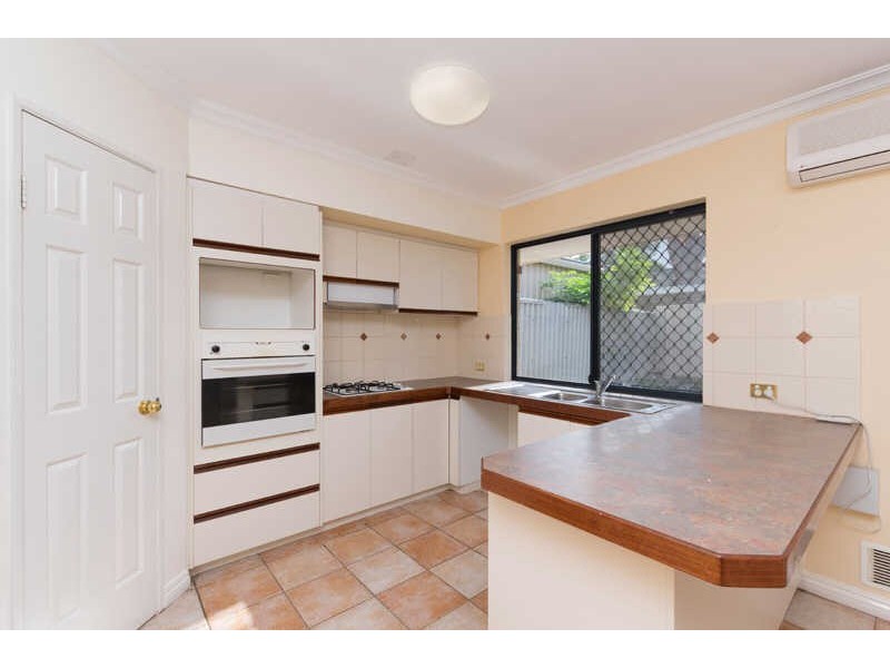 132B Raleigh Street, Carlisle WA 6101