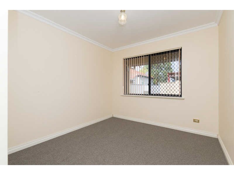 132B Raleigh Street, Carlisle WA 6101