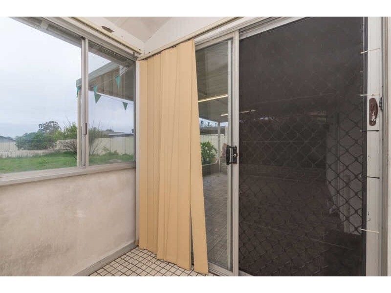 206 Gabriel Street, Cloverdale WA 6105