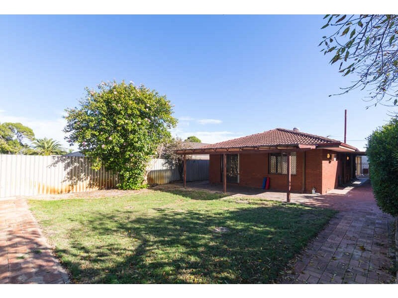 32 George Street, Belmont WA 6104