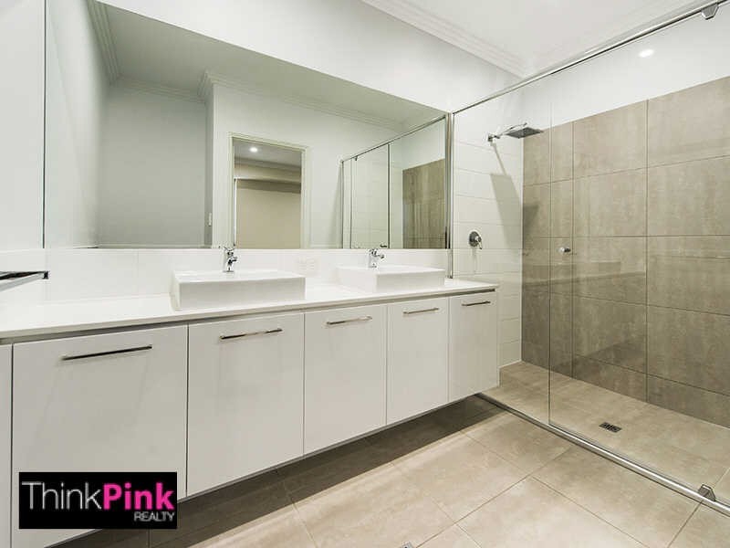 72 Hartfield Street, Queens Park WA 6107