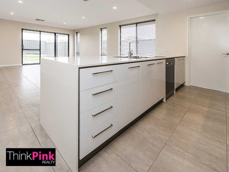 72 Hartfield Street, Queens Park WA 6107