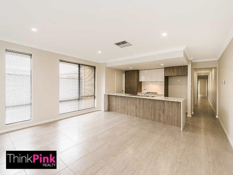 72 Hartfield Street, Queens Park WA 6107