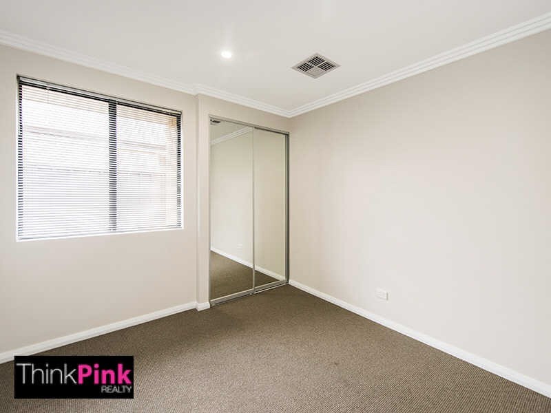 72 Hartfield Street, Queens Park WA 6107