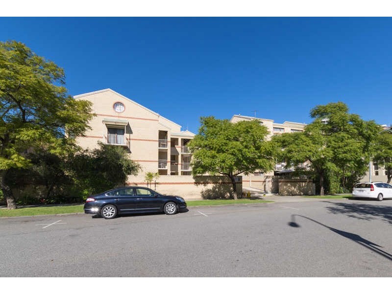 2/18 Forrest Avenue, East Perth WA 6004