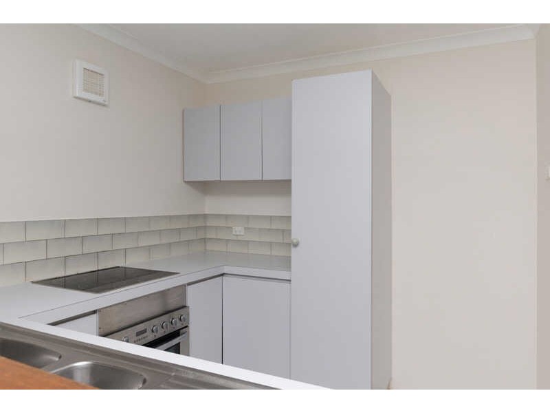 2/18 Forrest Avenue, East Perth WA 6004