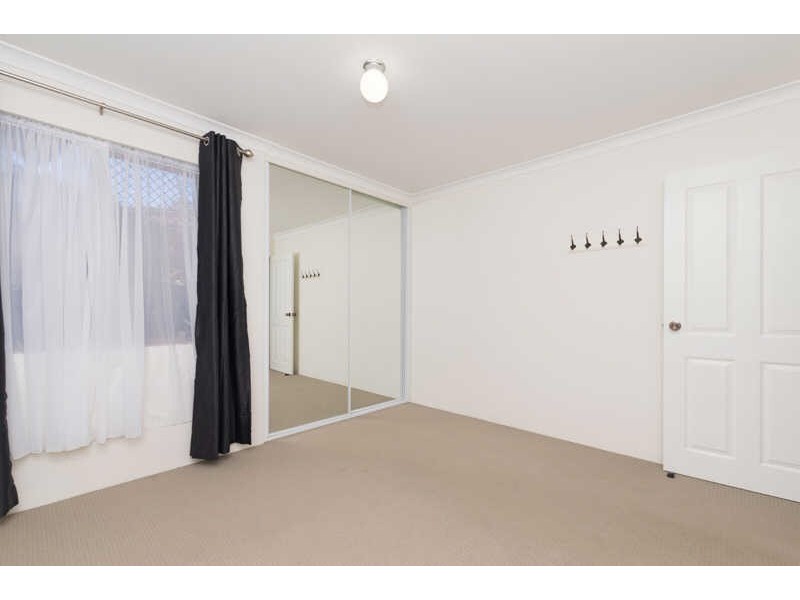 2/18 Forrest Avenue, East Perth WA 6004