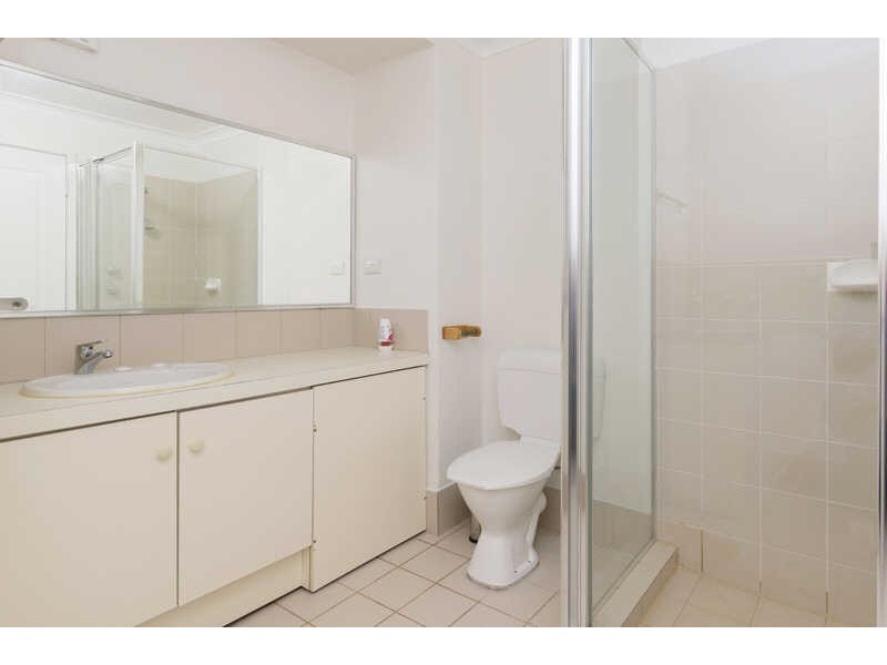 2/18 Forrest Avenue, East Perth WA 6004