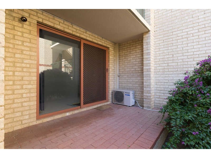 2/18 Forrest Avenue, East Perth WA 6004