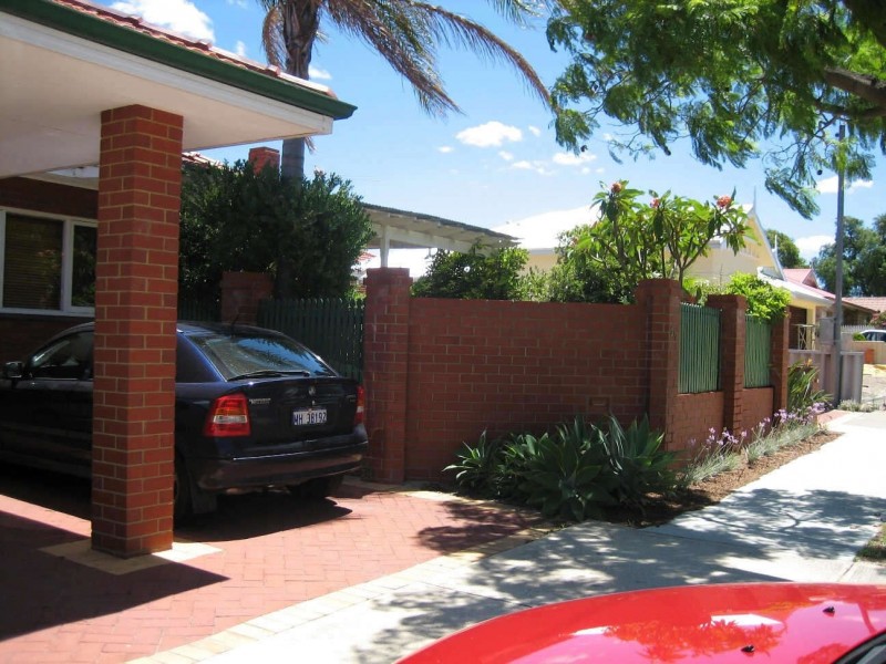 21A Raleigh Street, Carlisle WA 6101