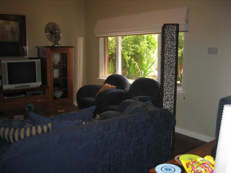 21A Raleigh Street, Carlisle WA 6101