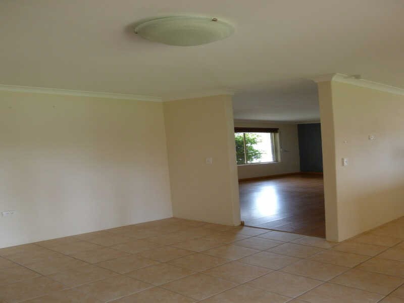 29 Beeston Crescent, Marangaroo WA 6064