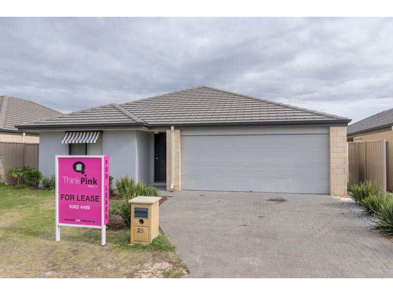 25 Chiltern Avenue, Brookdale WA 6112