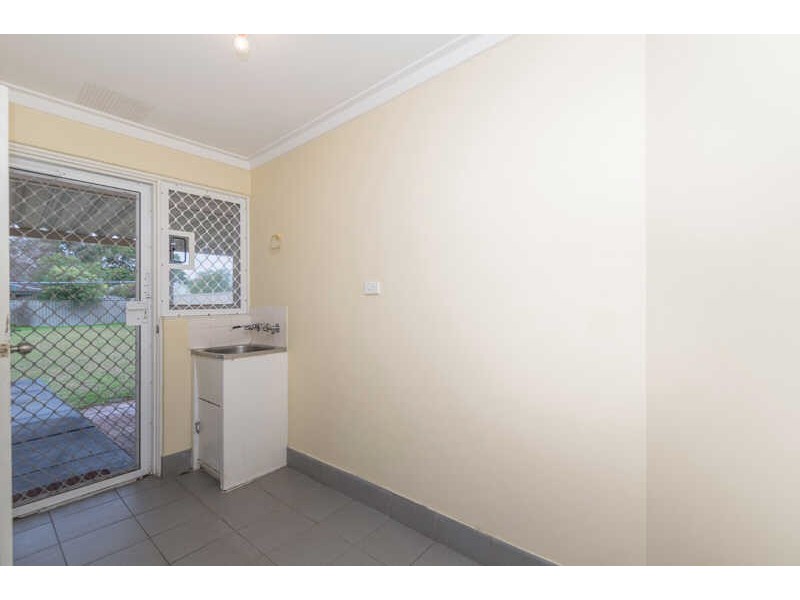 104A Planet Street, Carlisle WA 6101