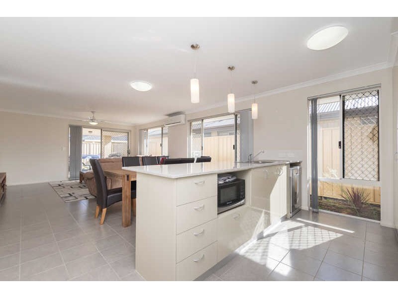 4 Litton Street, Baldivis WA 6171