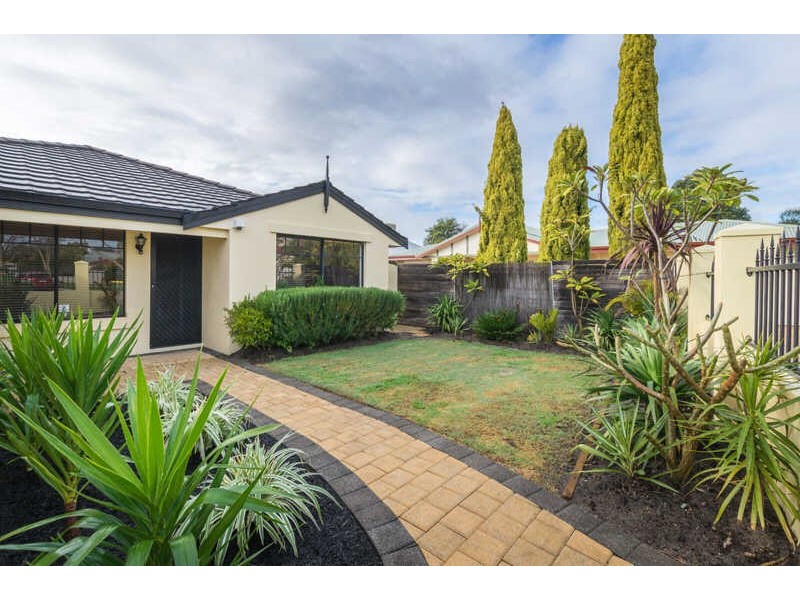 7 O’Leary Street, Redcliffe WA 6104