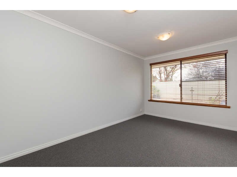 7 O’Leary Street, Redcliffe WA 6104