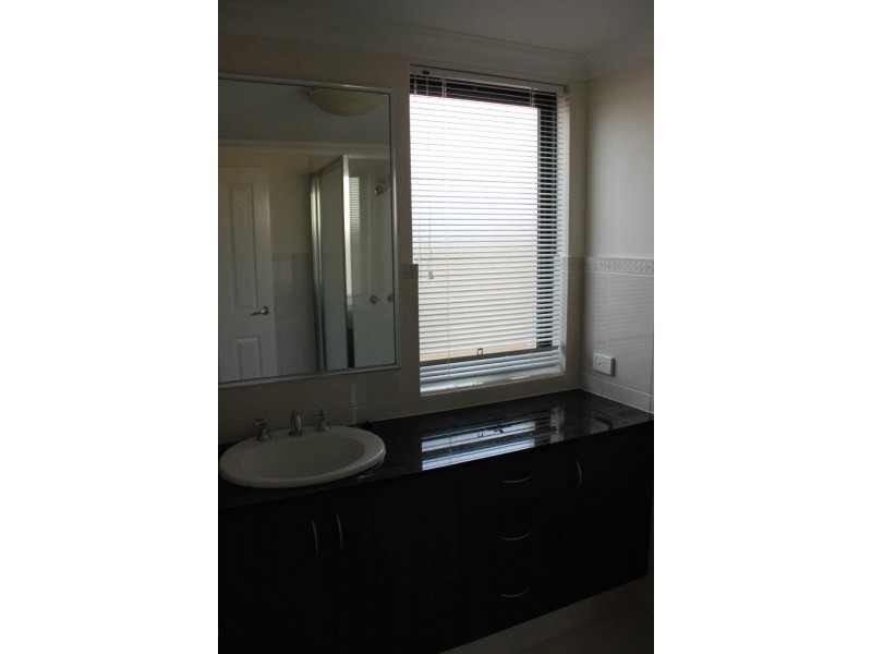 1/194-196 Surrey Road, Rivervale WA 6103