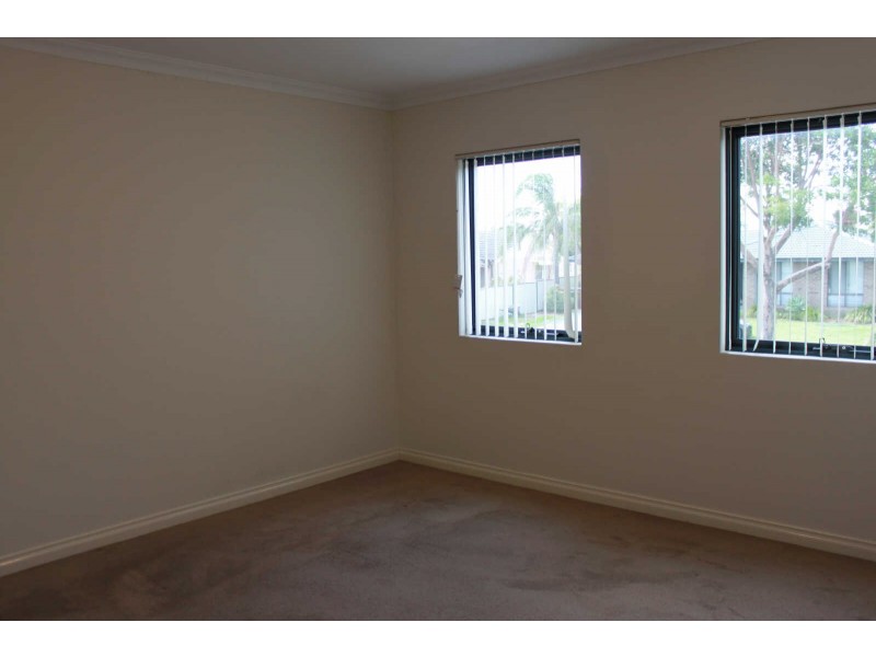 1/194-196 Surrey Road, Rivervale WA 6103