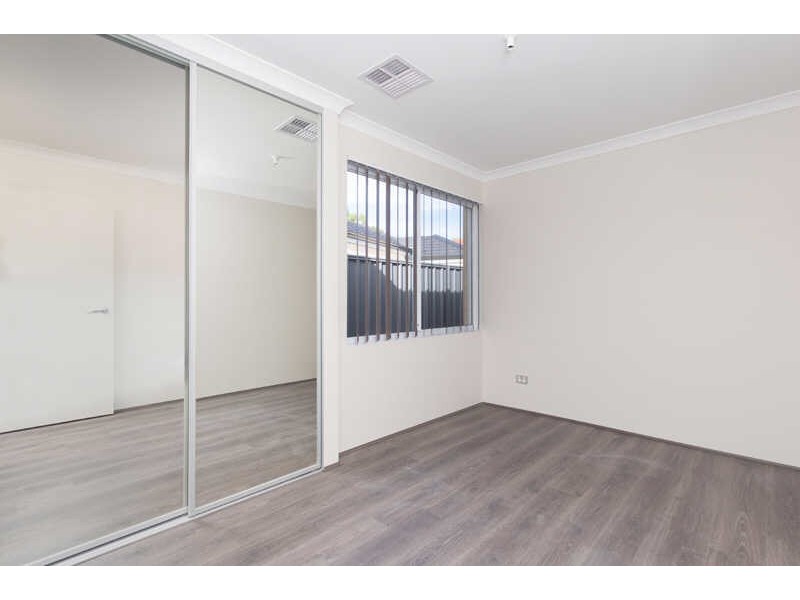 90 Keane Street, Cloverdale WA 6105