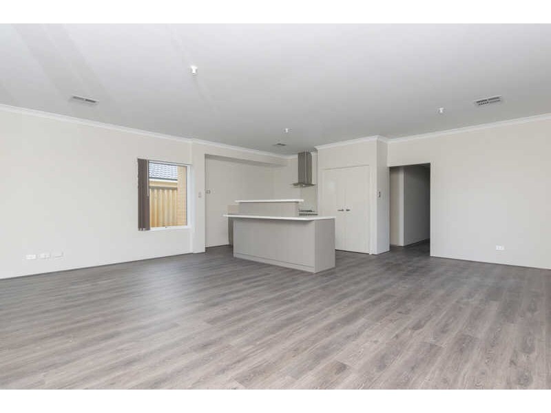 90 Keane Street, Cloverdale WA 6105