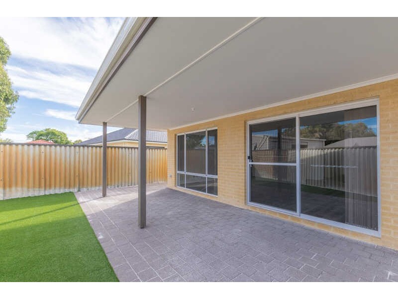 90 Keane Street, Cloverdale WA 6105