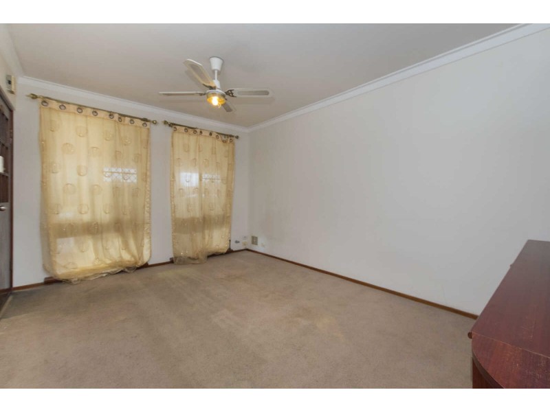 13 Rowlands Street, Kewdale WA 6105