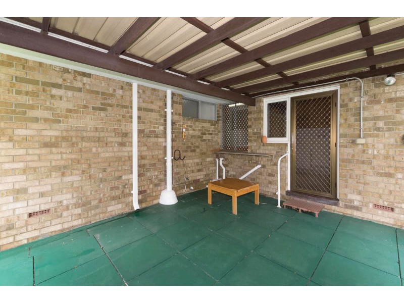 13 Rowlands Street, Kewdale WA 6105