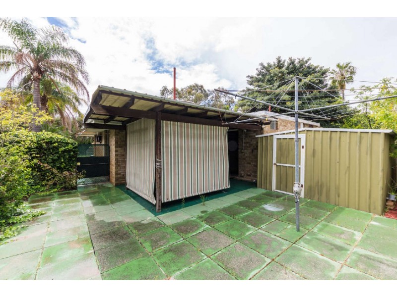 13 Rowlands Street, Kewdale WA 6105