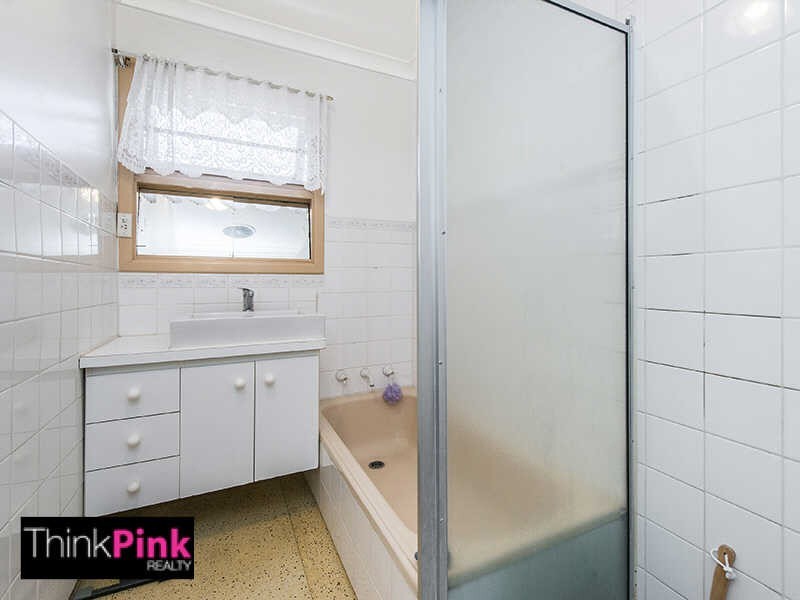 11 Hillcrest Road, Kewdale WA 6105